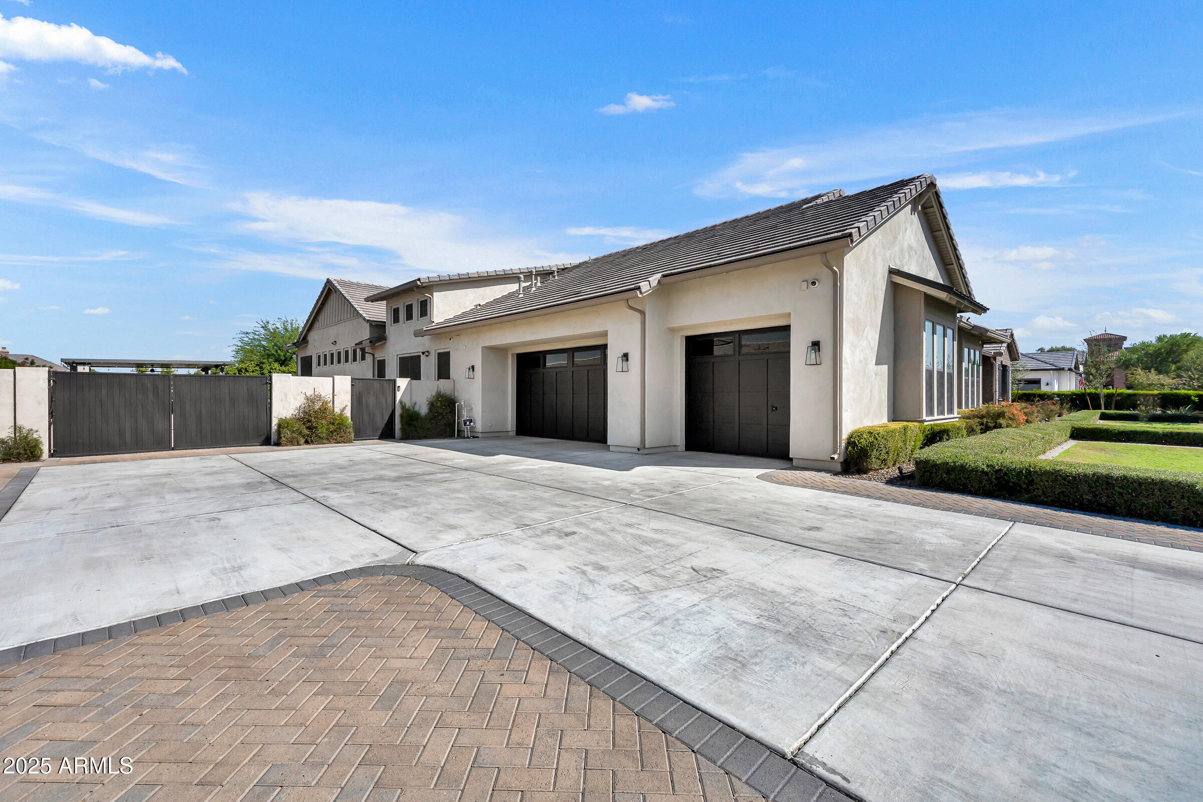 WHITEWING AT GERMANN ESTATES - Residential