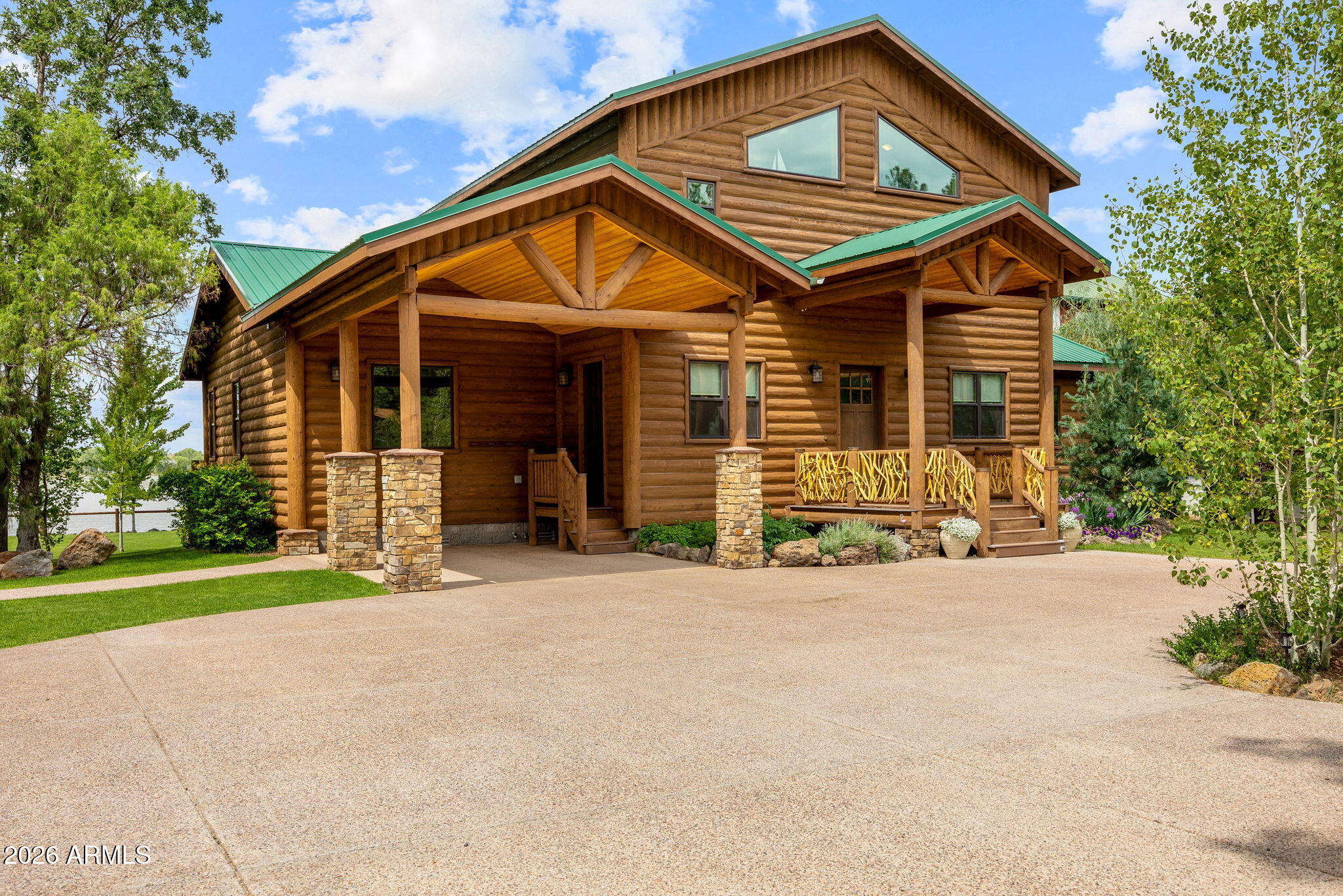 LAKESIDE UNSUBDIVIDED - Residential