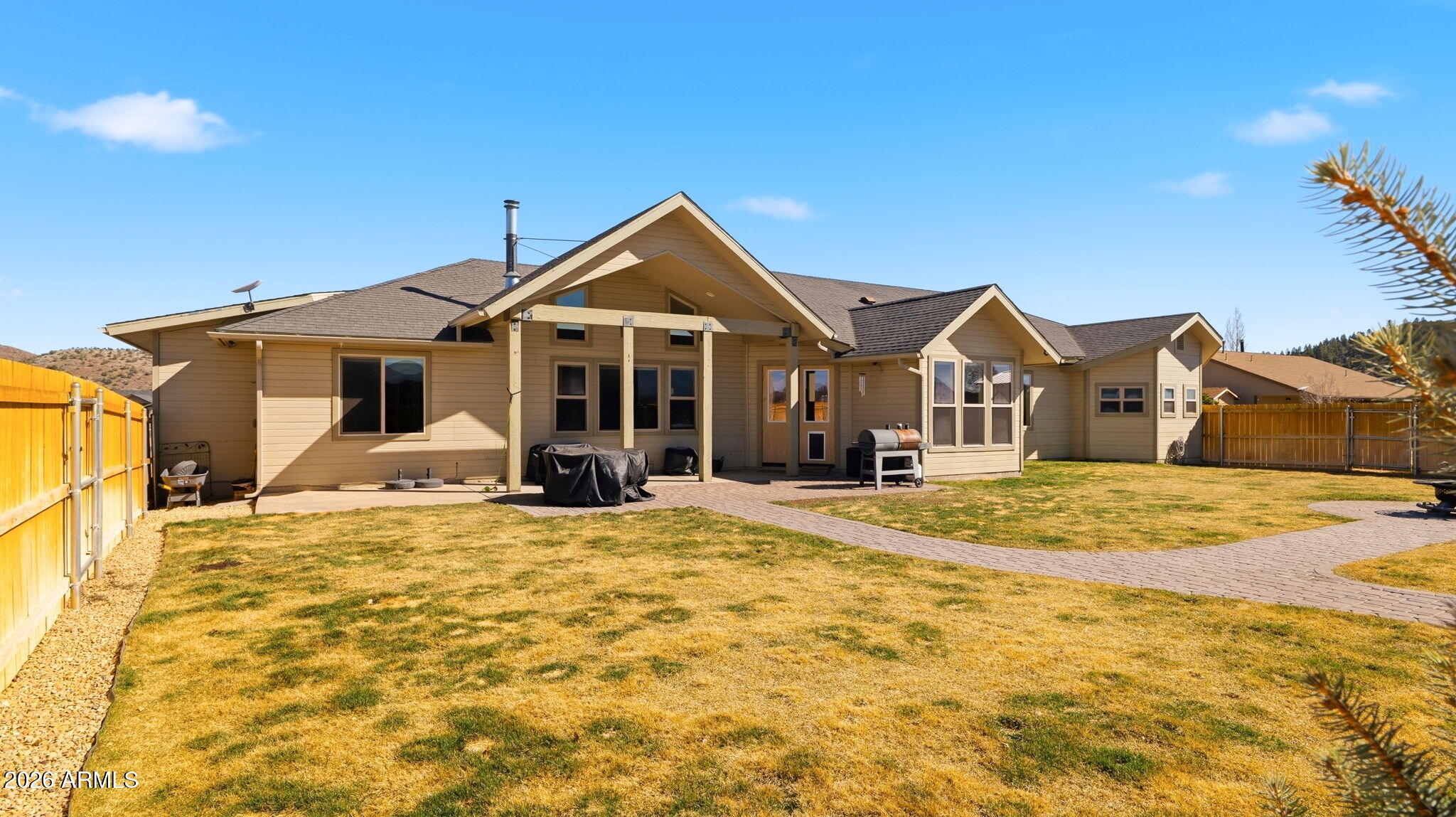 SLAYTON RANCH EST UNIT 01 LOT:34 SIXTEENTH: SW QUARTER: NE SECTION: 24 TOWNSHIP: 22N RANGE: 08E - Residential