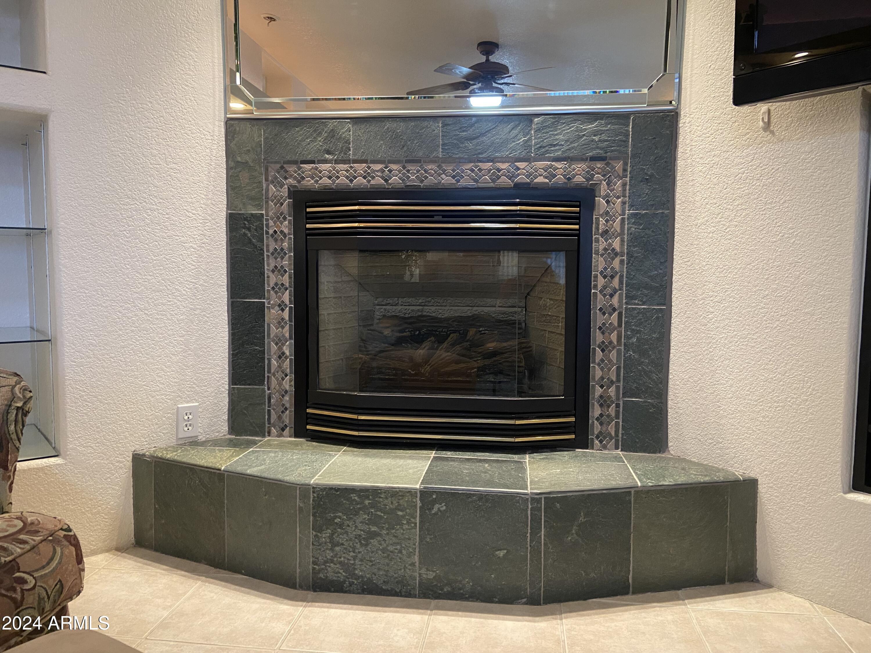 1572 W YAKIMA Avenue 572