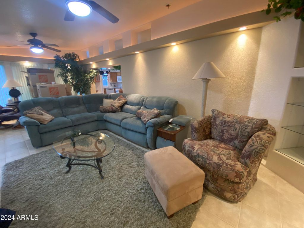 Photo of 1572 W Yakima Avenue #572, Apache Junction, AZ 85119 (MLS # 6789012)