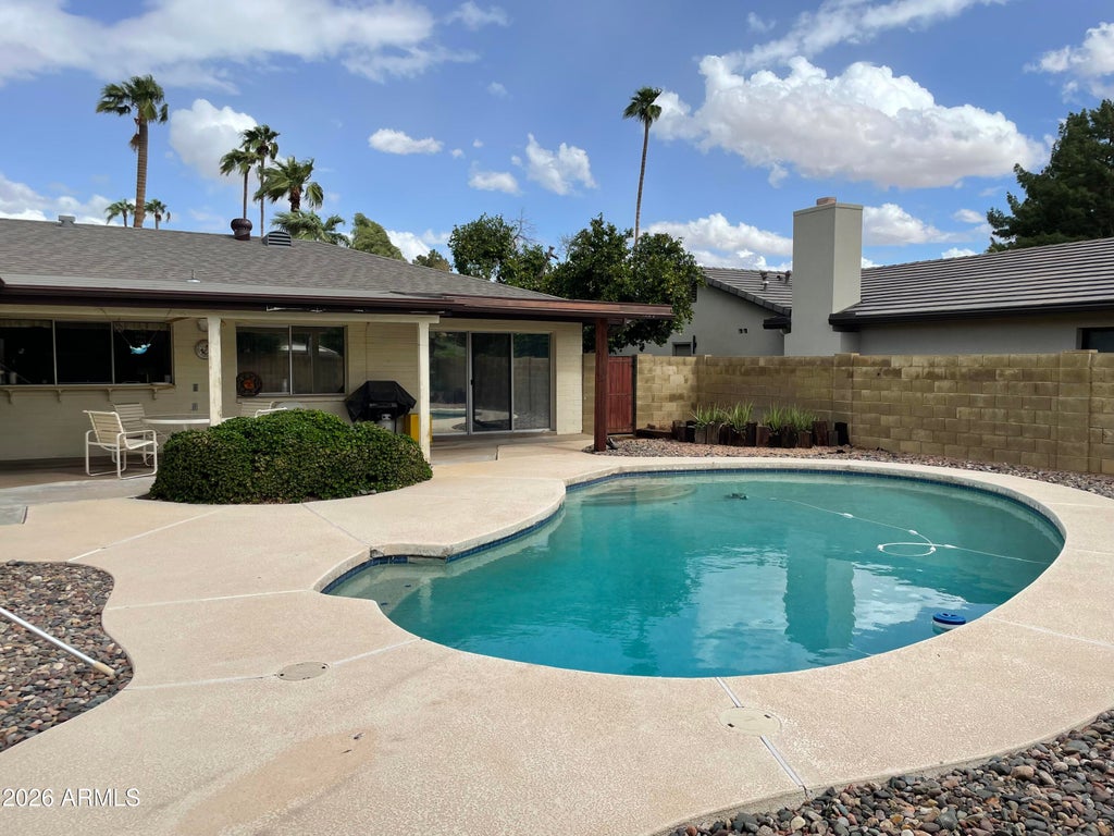 Photo of 8323 E Via De La Escuela, Scottsdale, AZ 85258 (MLS # 7092658)