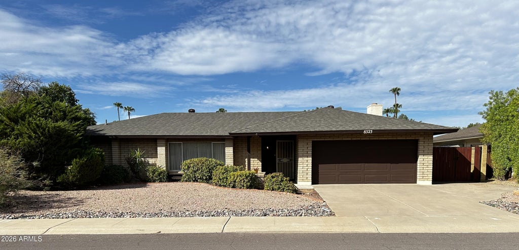 Photo of 8323 E Via De La Escuela, Scottsdale, AZ 85258 (MLS # 7092658)
