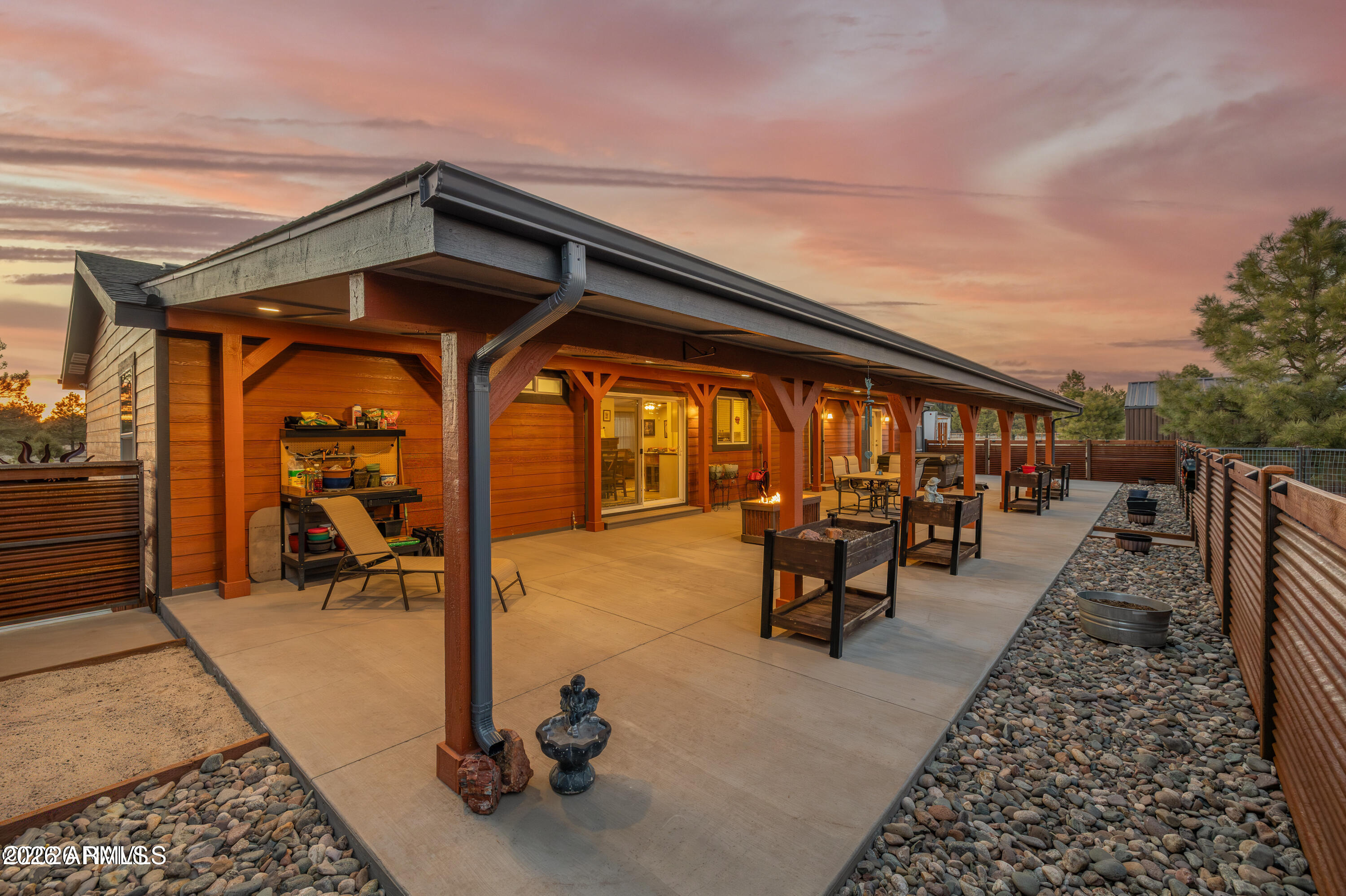 1150 N Three Bears Loop --