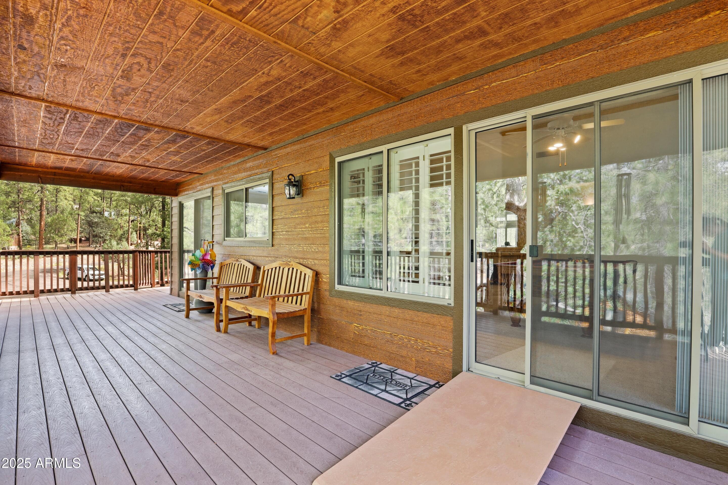 269 W HOMESTEAD Lane