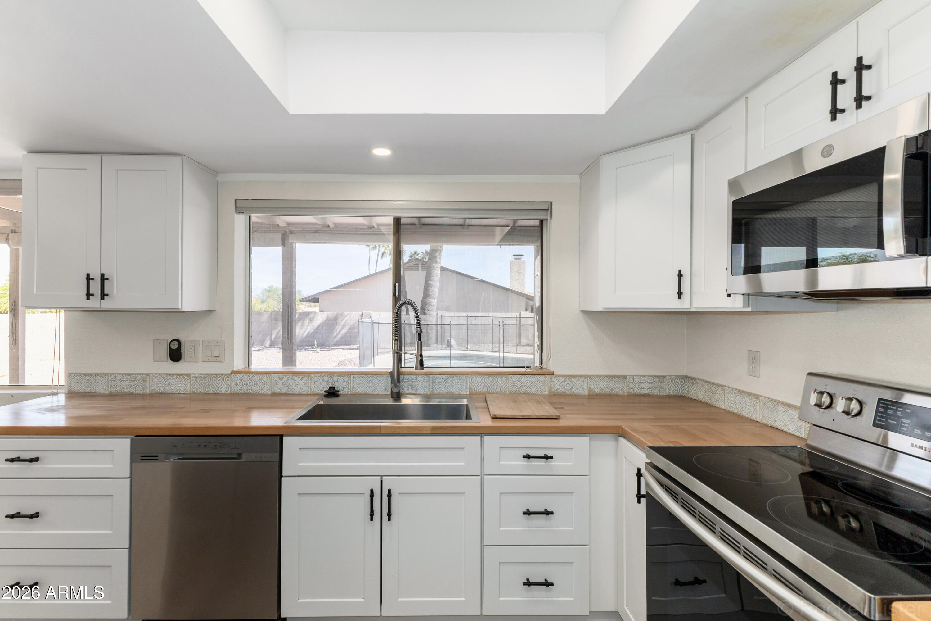 14053 N HAMPSTEAD Drive