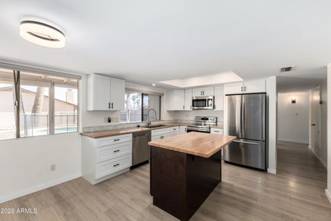 Photo of 14053 N Hampstead Drive, Fountain Hills, AZ 85268 (MLS # 7015041)