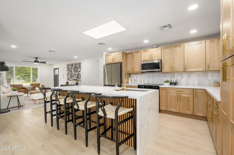 1985 E CARSON Drive Tempe AZ 85282