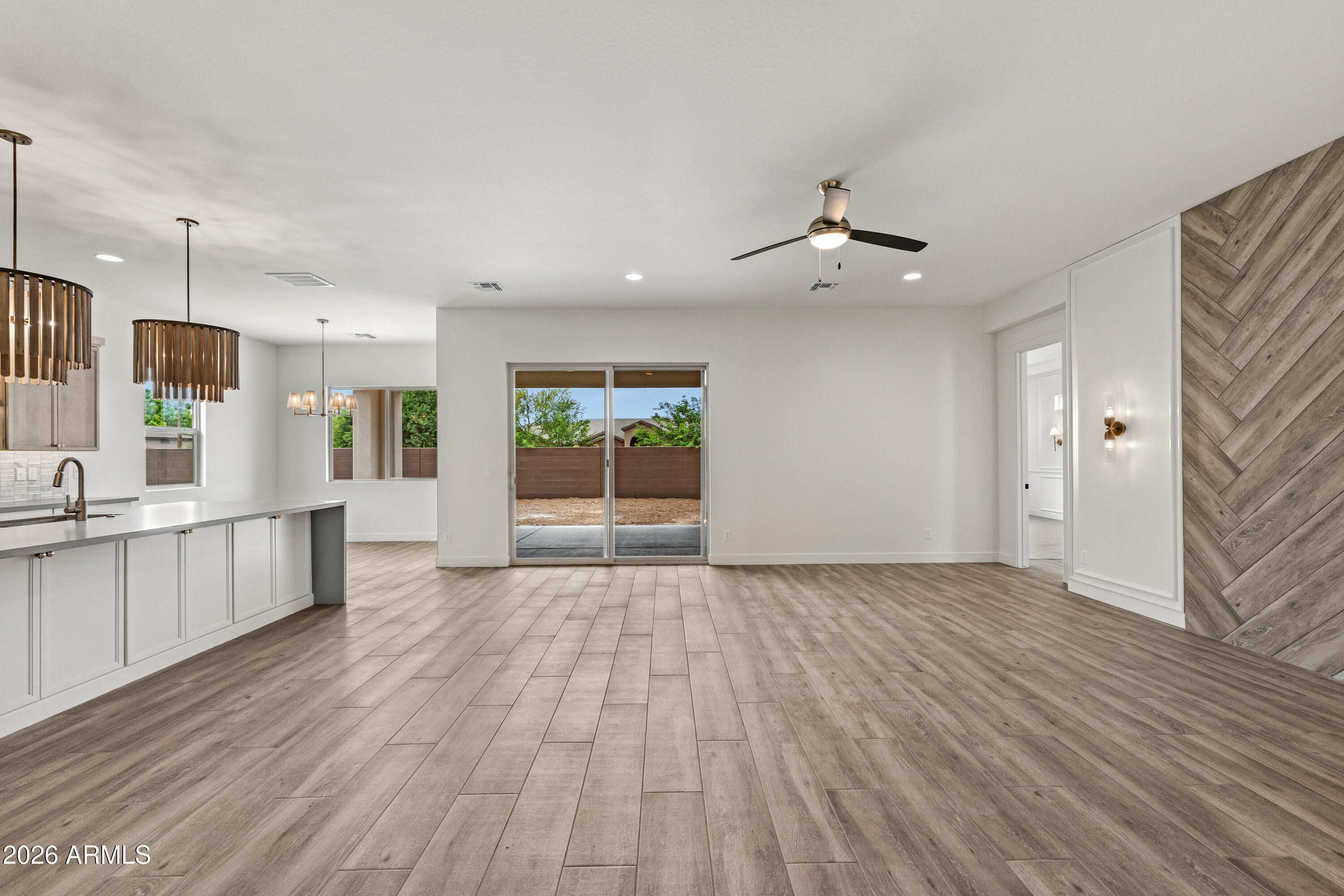 7331 W Lisbon Ln, Peoria, AZ, 85381, USA, 4 Bedrooms Bedrooms, ,4 BathroomsBathrooms,Residential,Active,7331 W Lisbon Ln,7032395