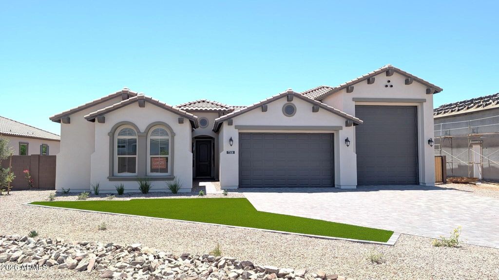 Photo of 7331 W Lisbon Lane, Peoria, AZ 85381 (MLS # 7032395)