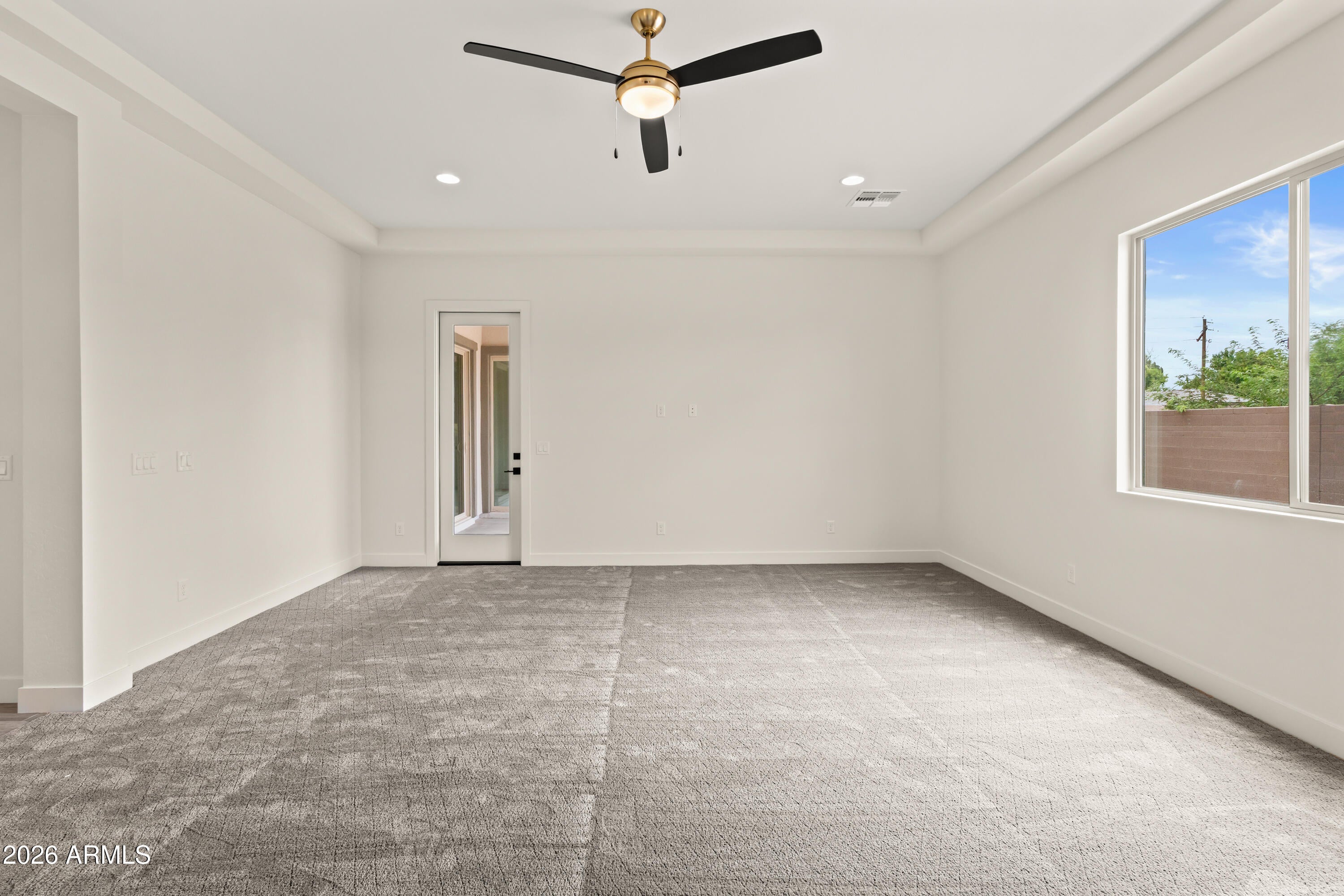 7331 W Lisbon Ln, Peoria, AZ, 85381, USA, 4 Bedrooms Bedrooms, ,4 BathroomsBathrooms,Residential,Active,7331 W Lisbon Ln,7032395
