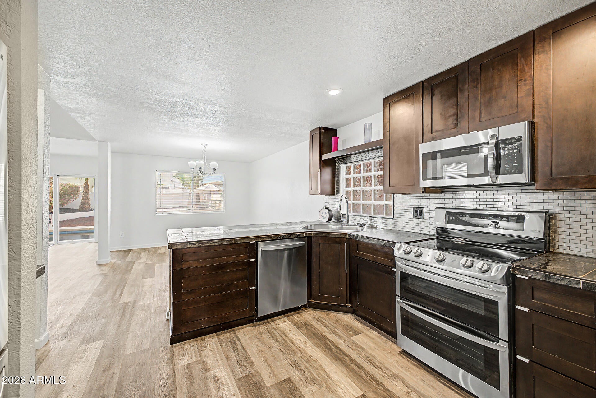 Properties 4 4064 E Woodland Drive
