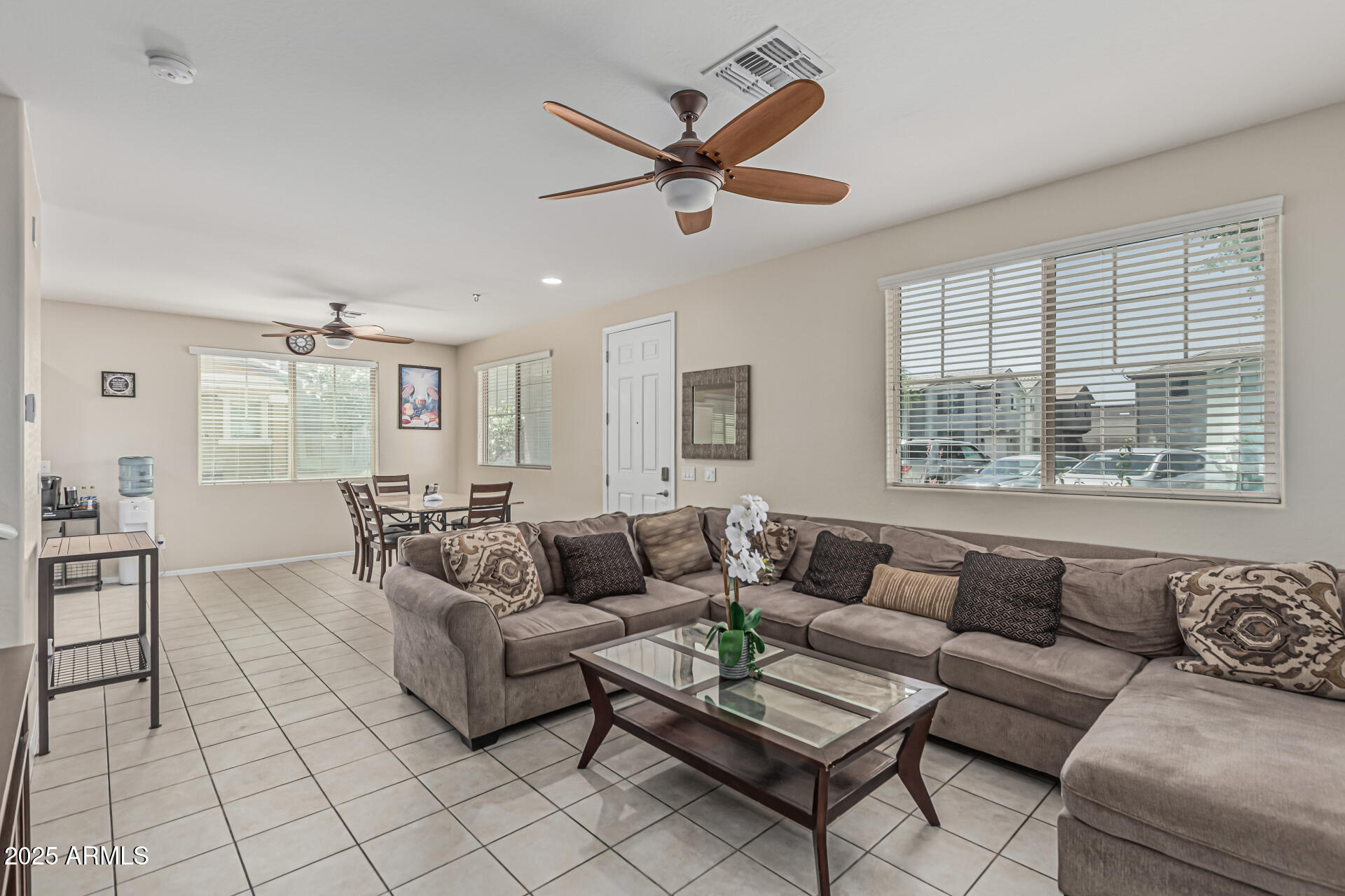 2559 N 73RD Drive