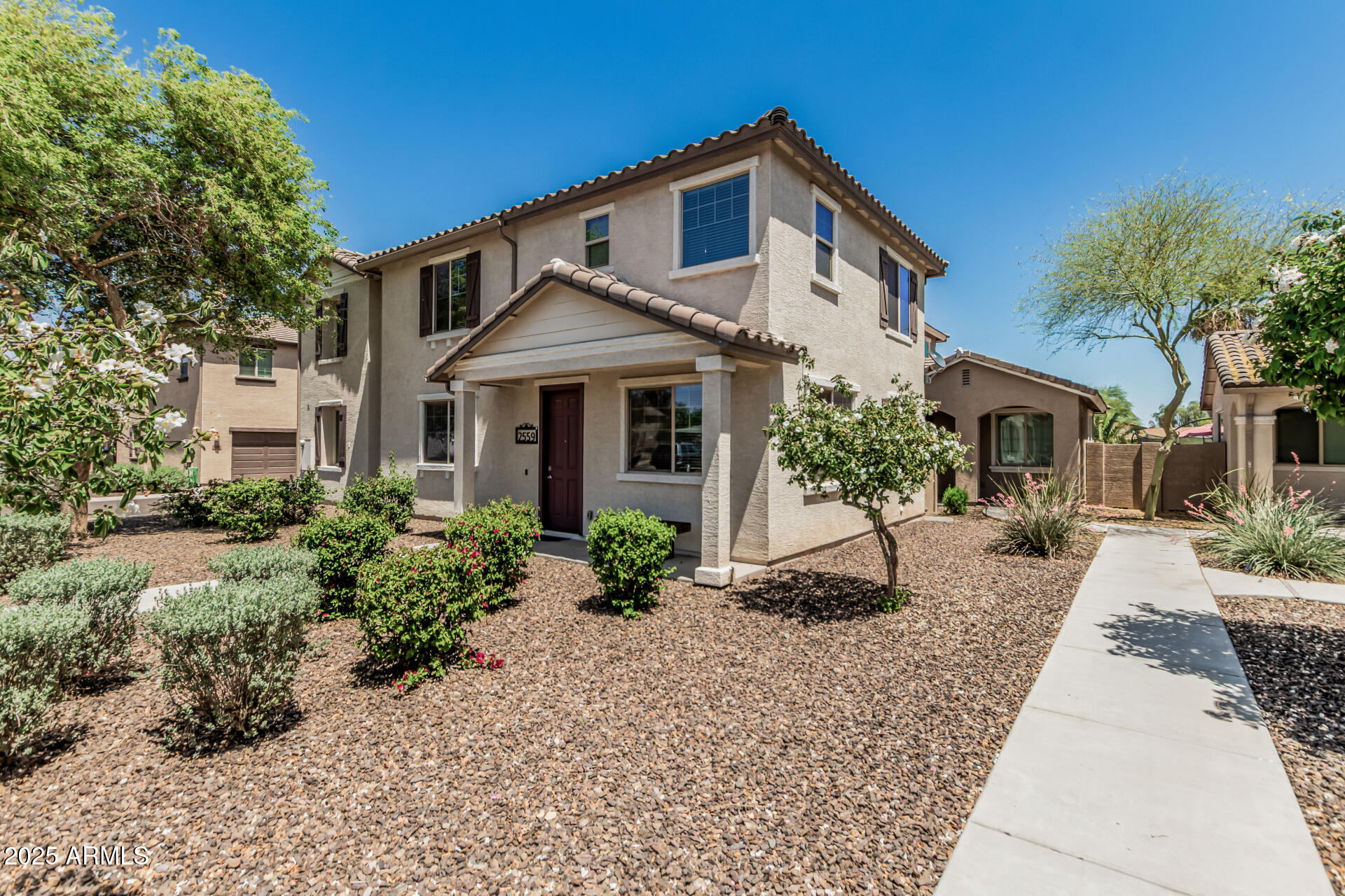 2559 N 73RD Drive