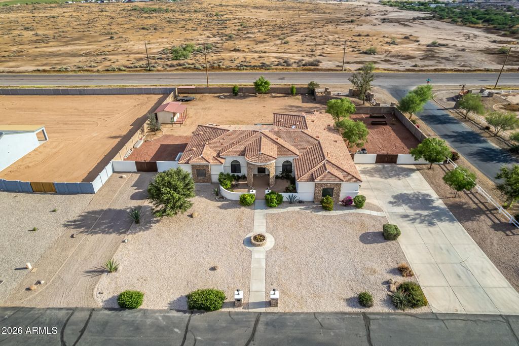Photo of 6953 W Appaloosa Trail, Coolidge, AZ 85128 (MLS # 7013665)