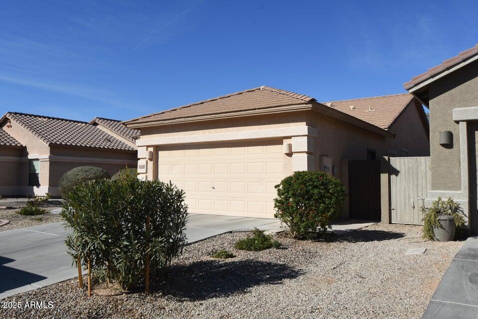 41254 W GRANADA Drive