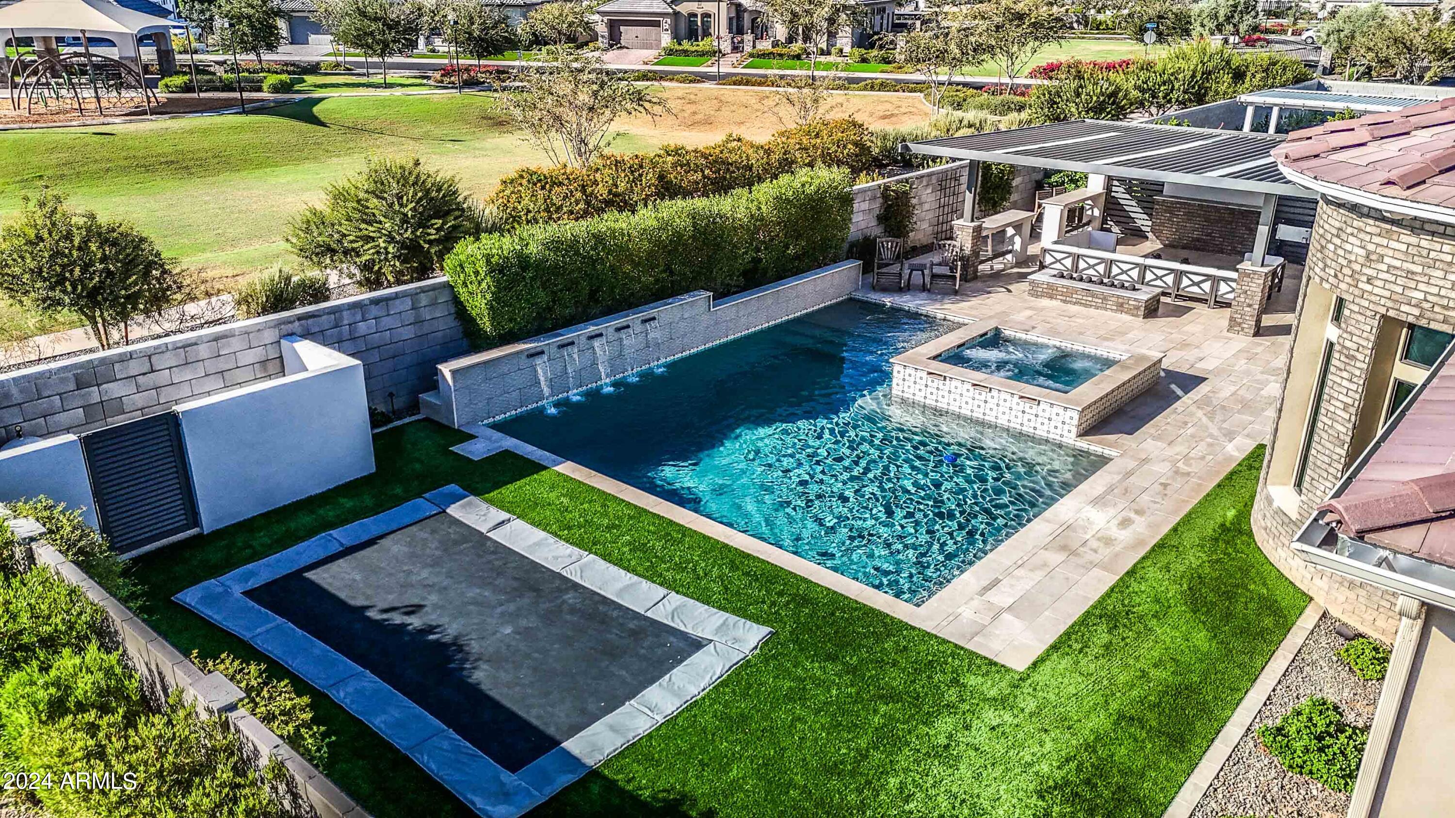 2759 E PORTOLA VALLEY Drive