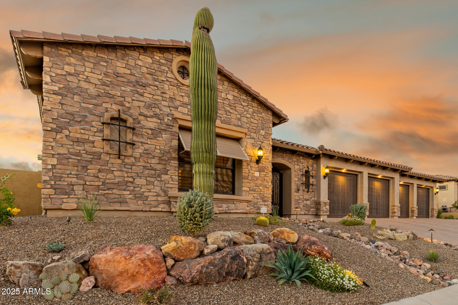 2312 N STEELE Circle