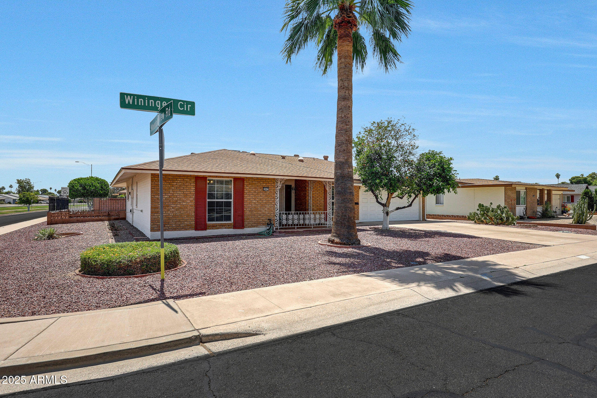10472 W WININGER Circle
