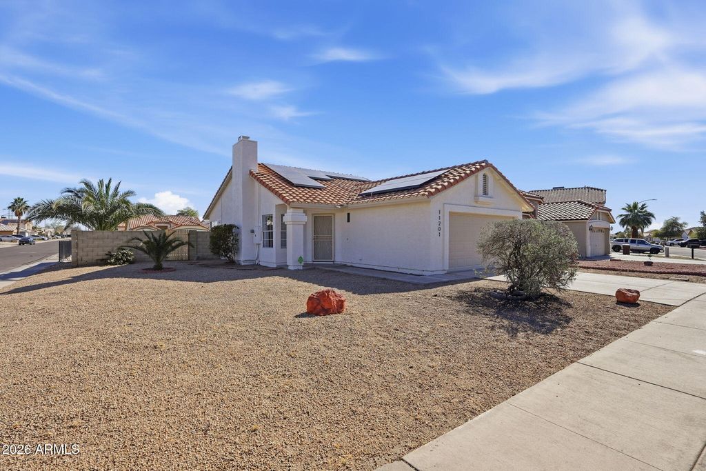 Photo of 11201 W Golden Lane, Peoria, AZ 85345 (MLS # 6997884)