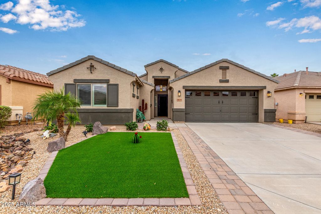 Photo of 3875 E Azurite Road, San Tan Valley, AZ 85143 (MLS # 6932368)