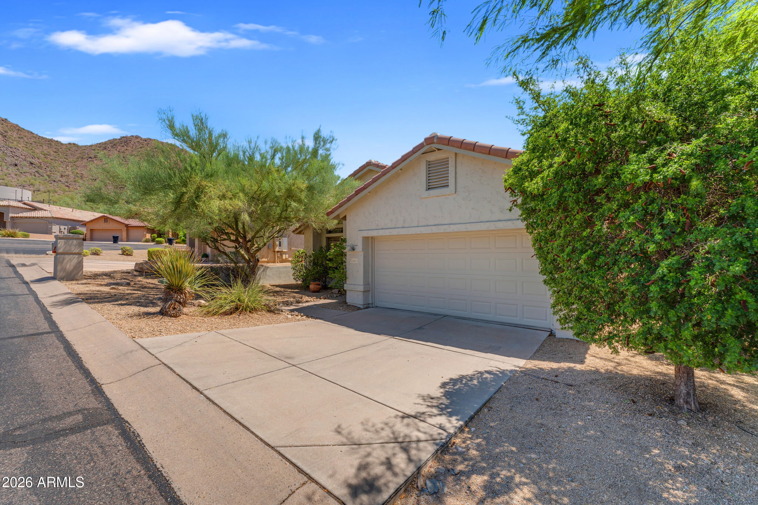 13867 E PARADISE Lane