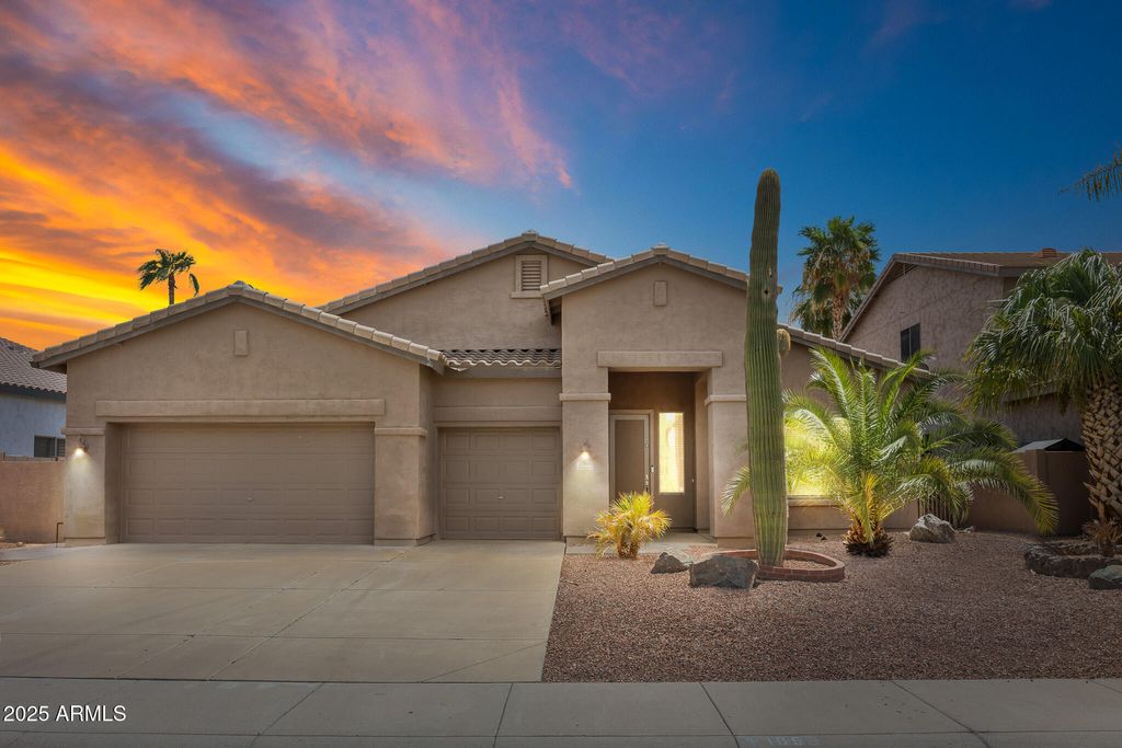 Photo of 1699 E Hearne Way, Gilbert, AZ 85234 (MLS # 6913818)