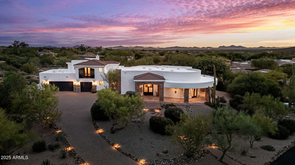 Photo of 35530 N Canyon Crossings Drive, Cave Creek, AZ 85331 (MLS # 6908053)