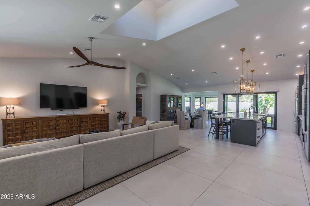 Photo of 9295 N 103rd Place, Scottsdale, AZ 85258 (MLS # 6999328)