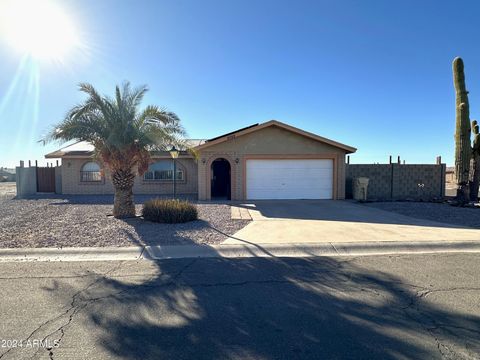 A home in Arizona City