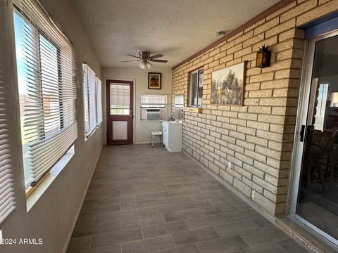 A home in Arizona City