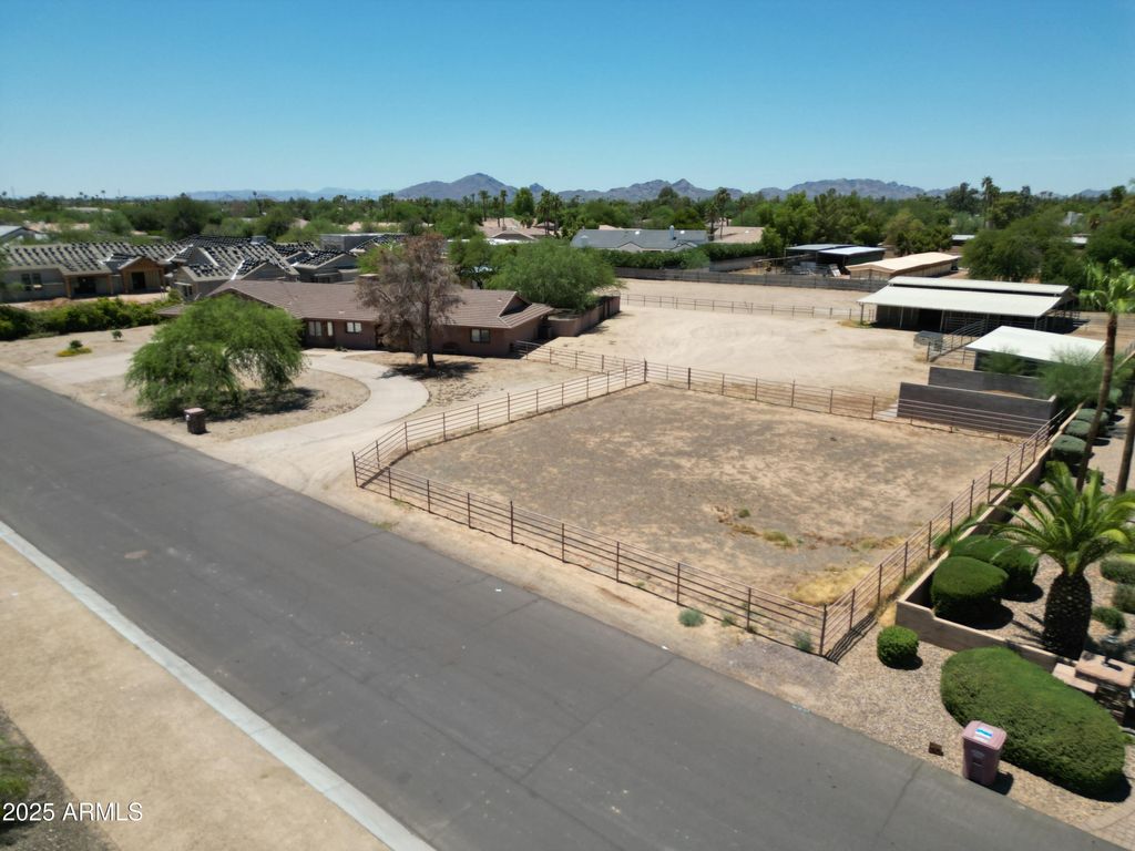 Photo of 11998 N 98th Street, Scottsdale, AZ 85260 (MLS # 6944949)