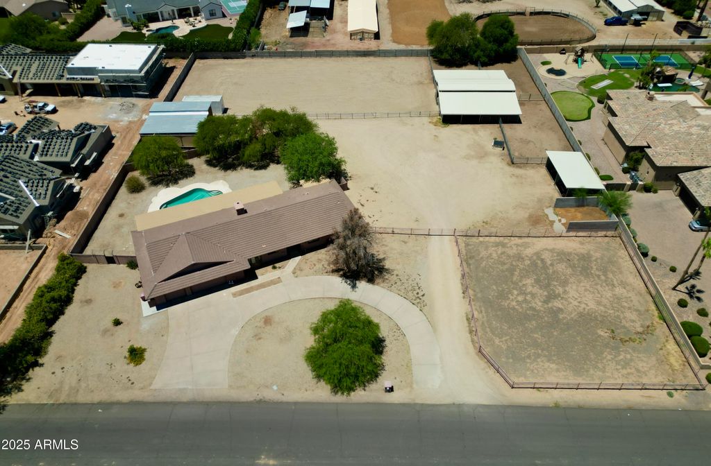 Photo of 11998 N 98th Street, Scottsdale, AZ 85260 (MLS # 6944949)