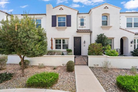 2477 W MARKET Place 27 Chandler AZ 85248