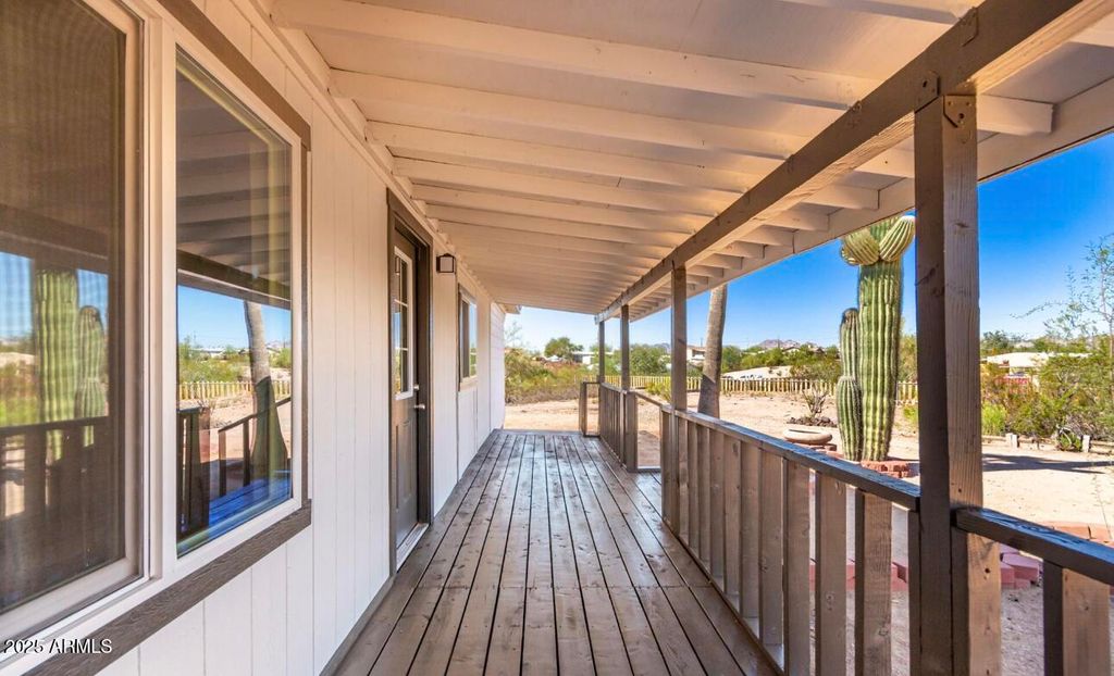 Photo of 3032 E 15th Avenue, Apache Junction, AZ 85119 (MLS # 6925909)