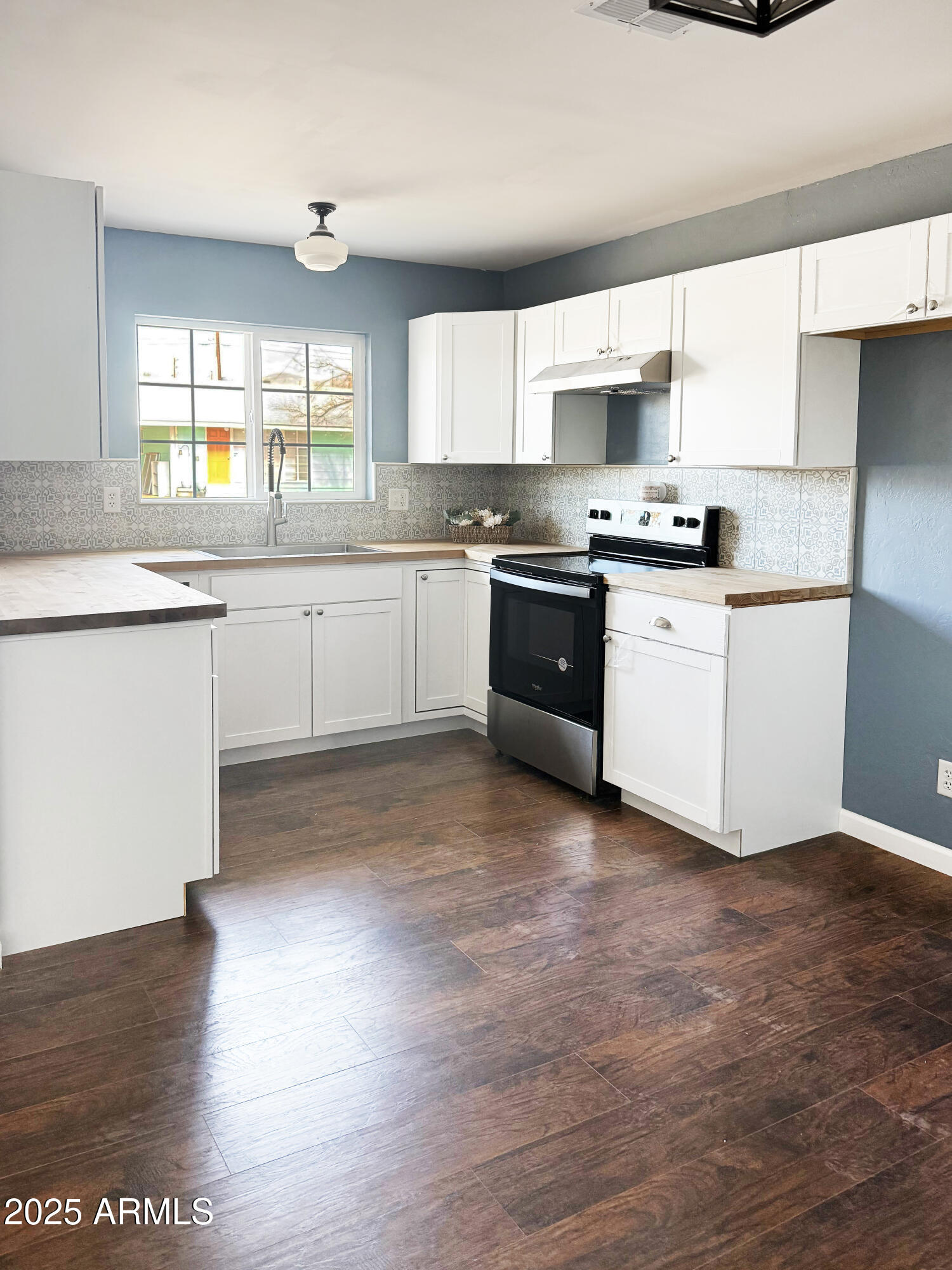 217 W FAIRHAVEN Road W