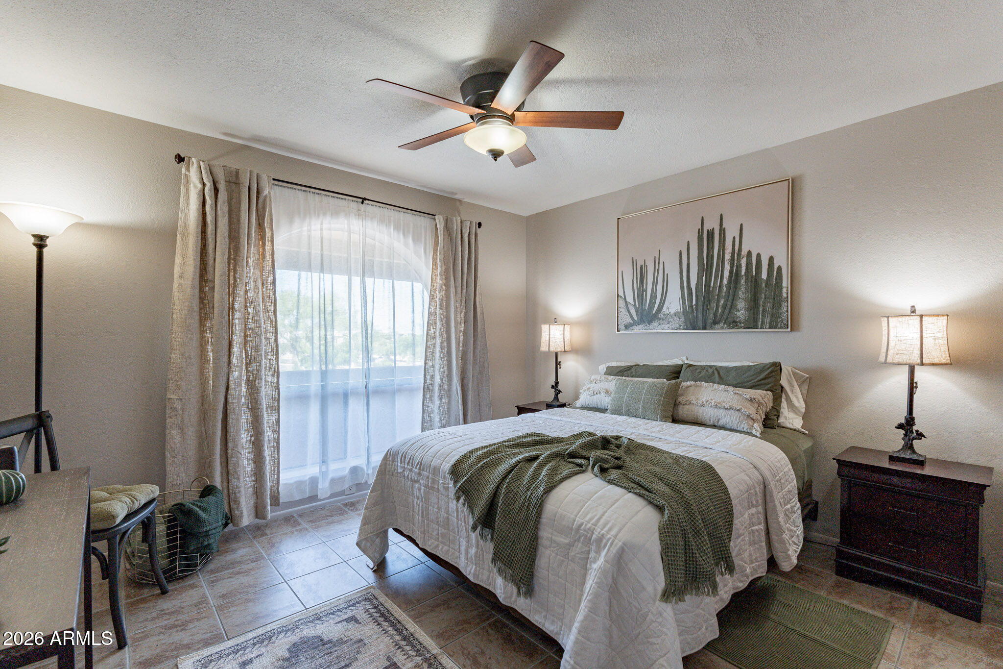 LA MONTANA - Residential