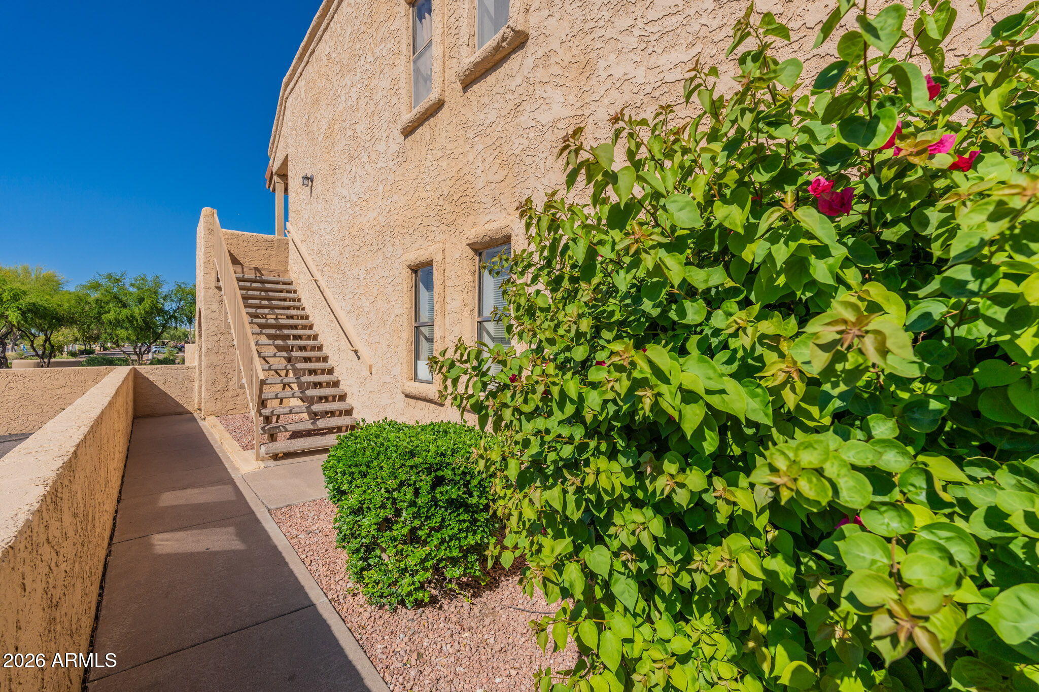 LA MONTANA - Residential