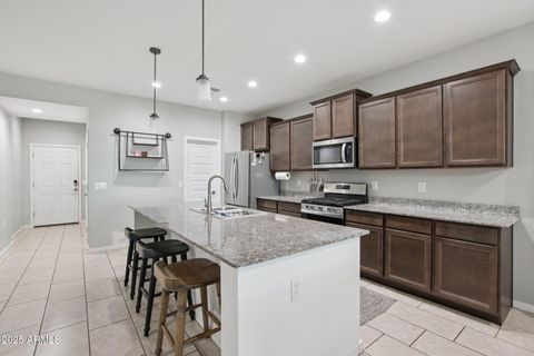 393 W TENIA Trail San Tan Valley AZ 85140