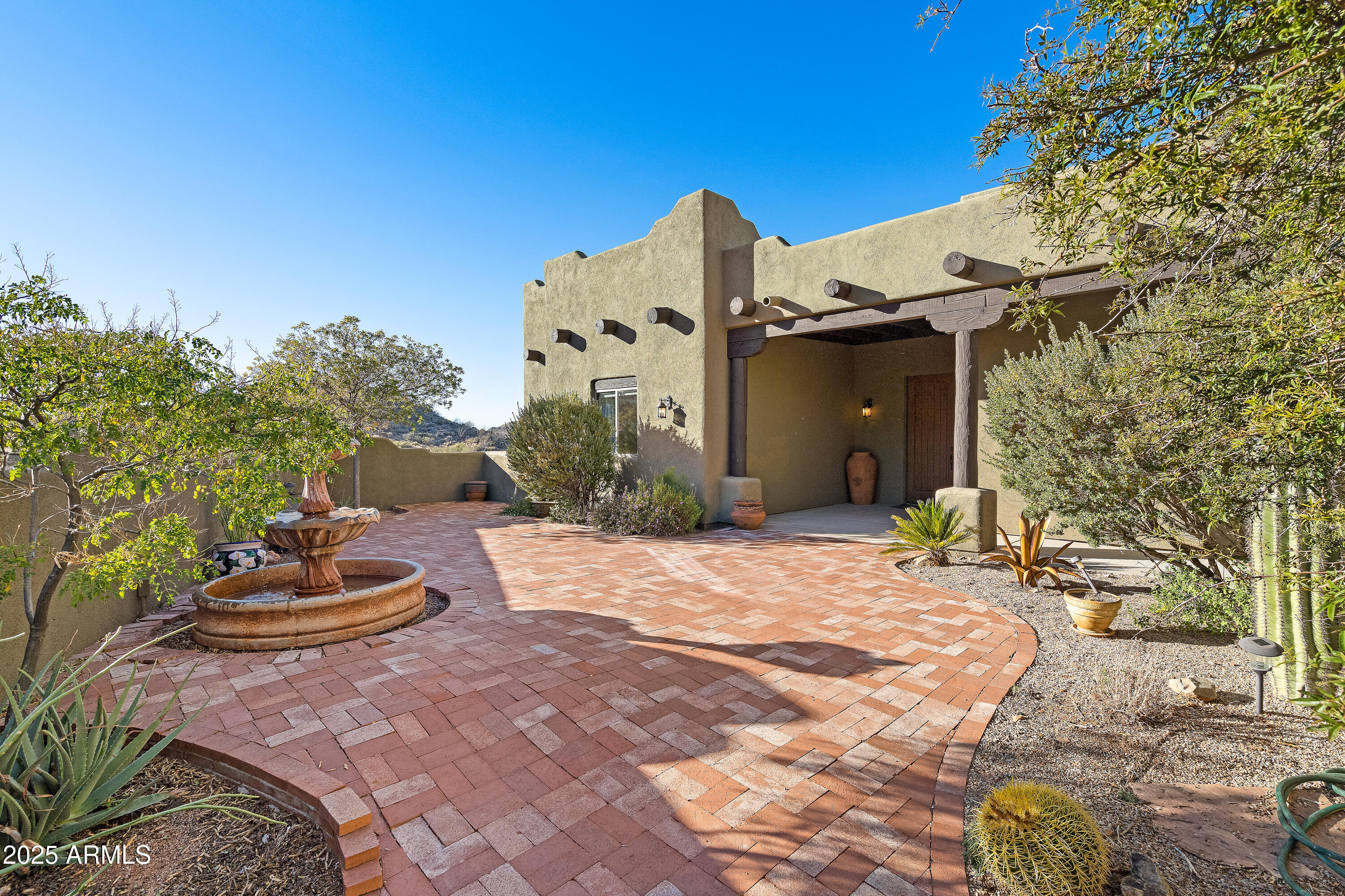 17950 S VIA EL CABALLO PRIETO --