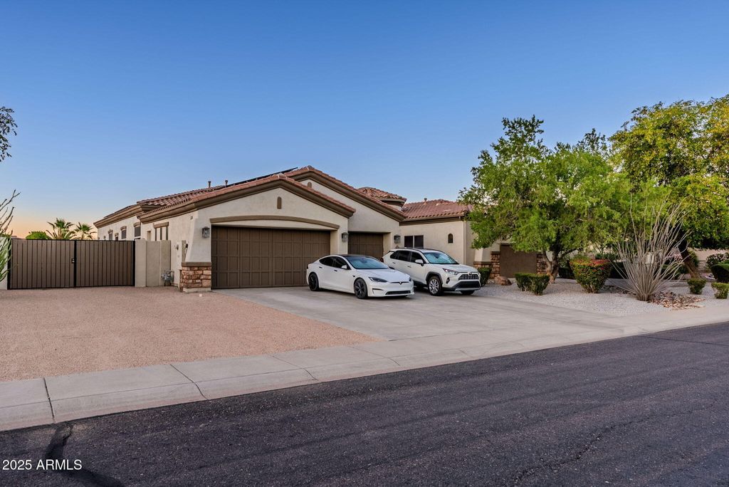 Photo of 18332 W Montebello Avenue, Litchfield Park, AZ 85340 (MLS # 6921117)