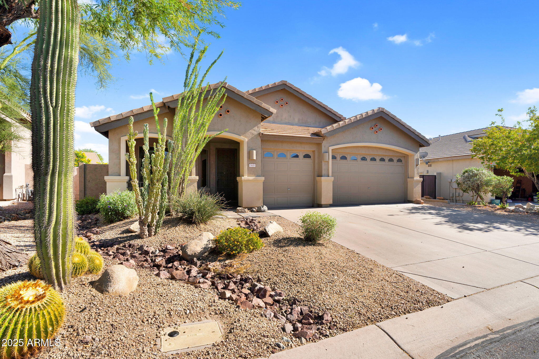 7431 E NORWOOD Street