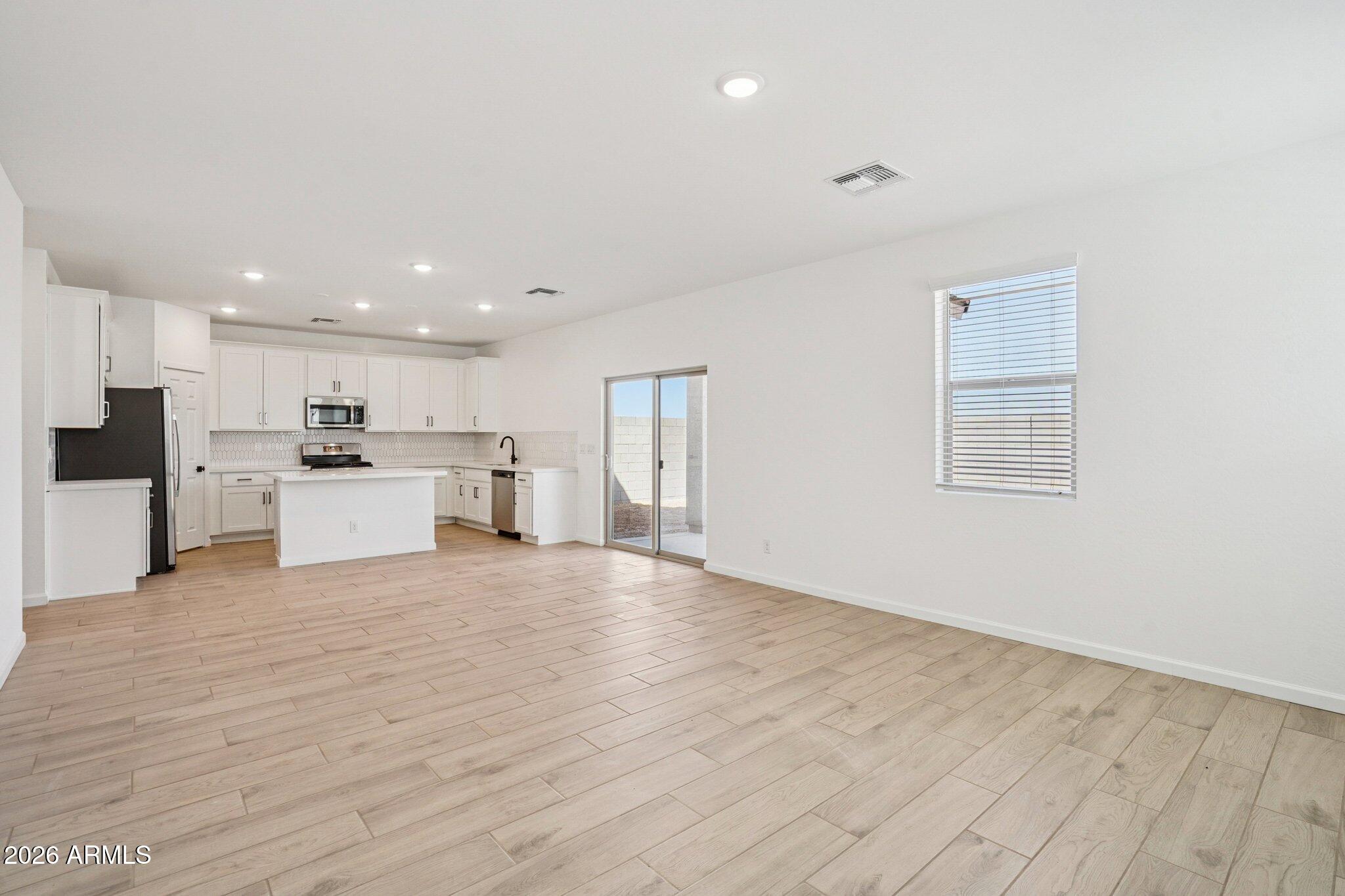 47638 W MOELLER Road