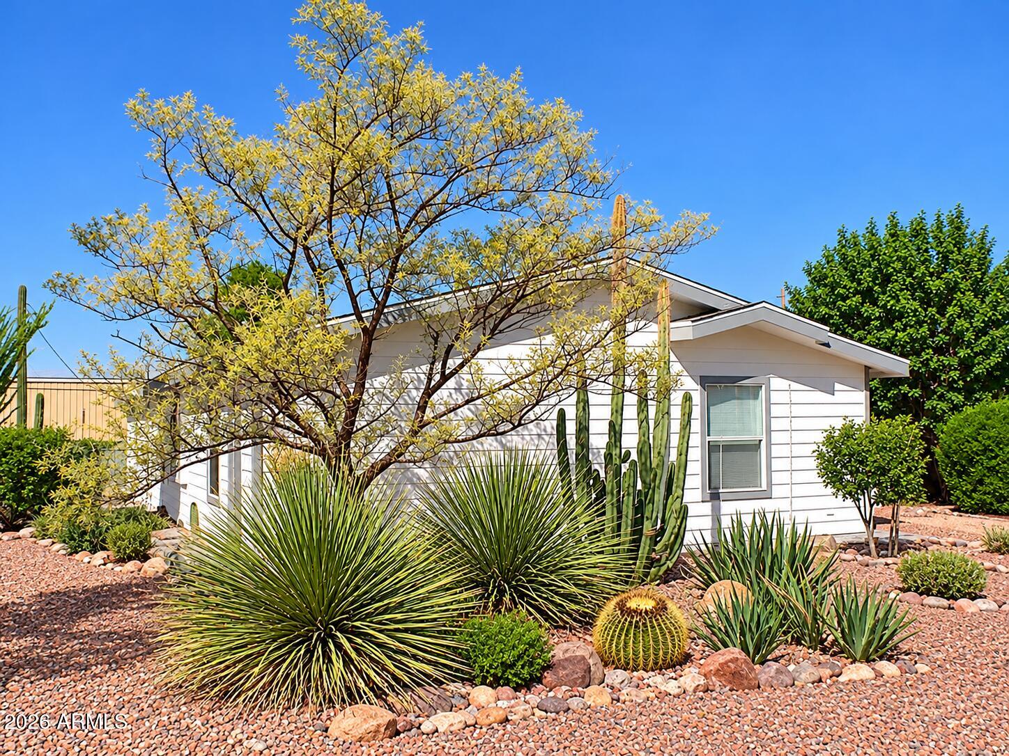 374 N BUCKHORN Court