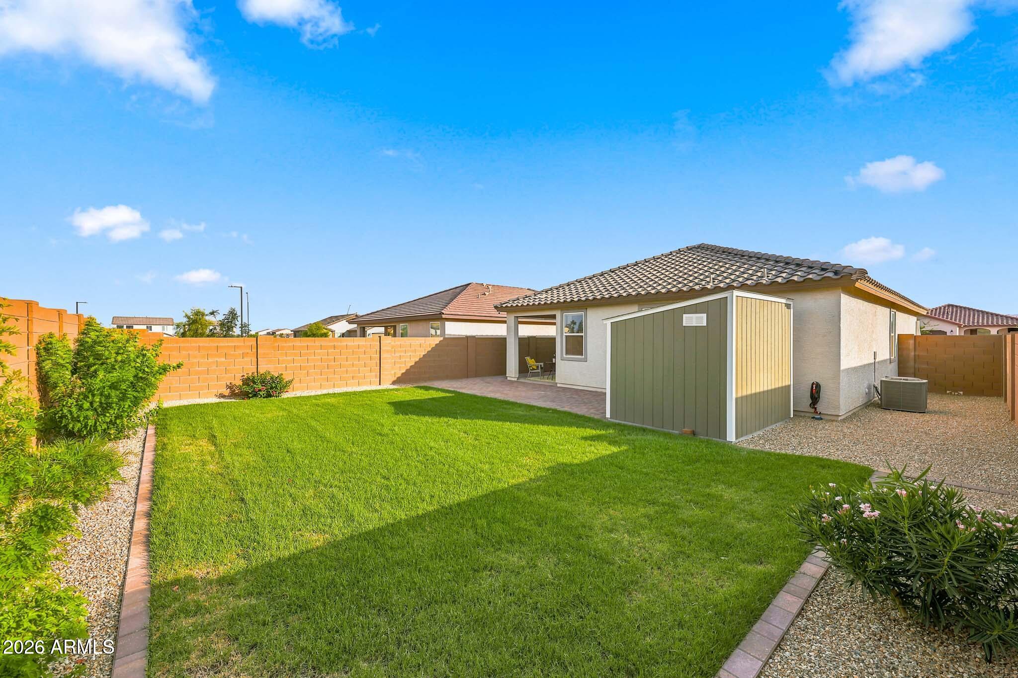 17310 W SMOKETREE Drive
