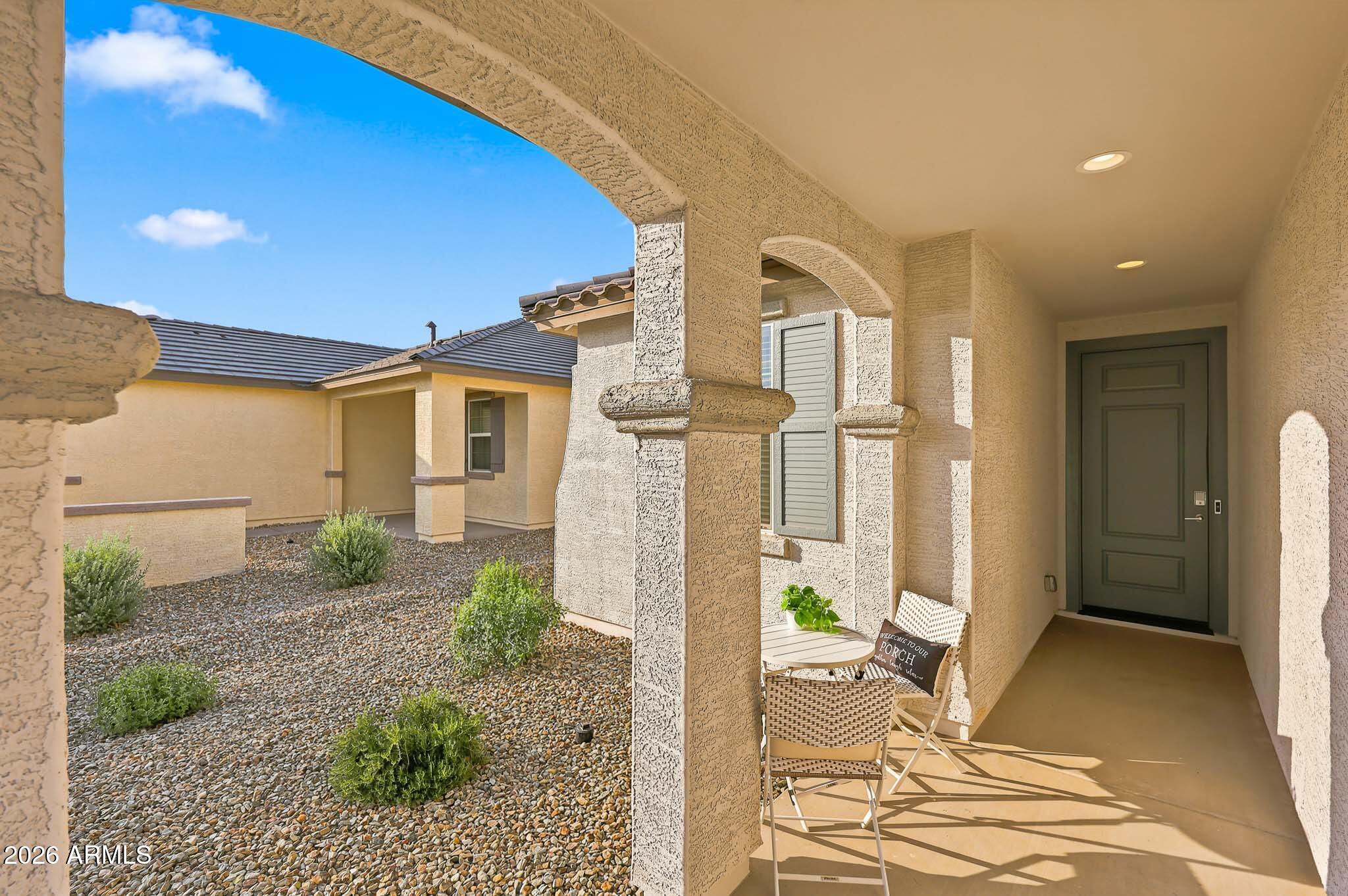 17310 W SMOKETREE Drive