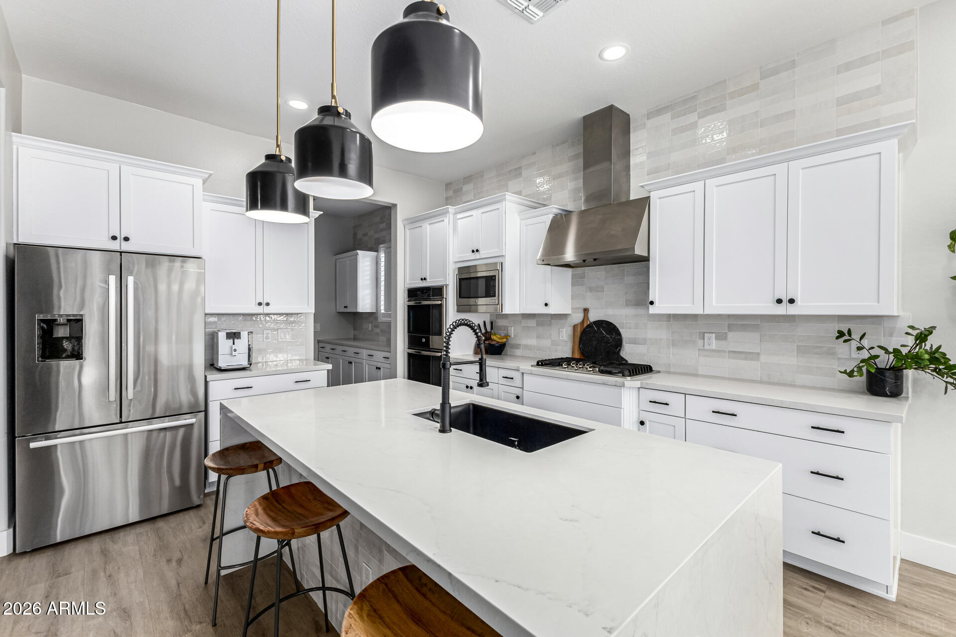 2856 E Bloomfield Parkway