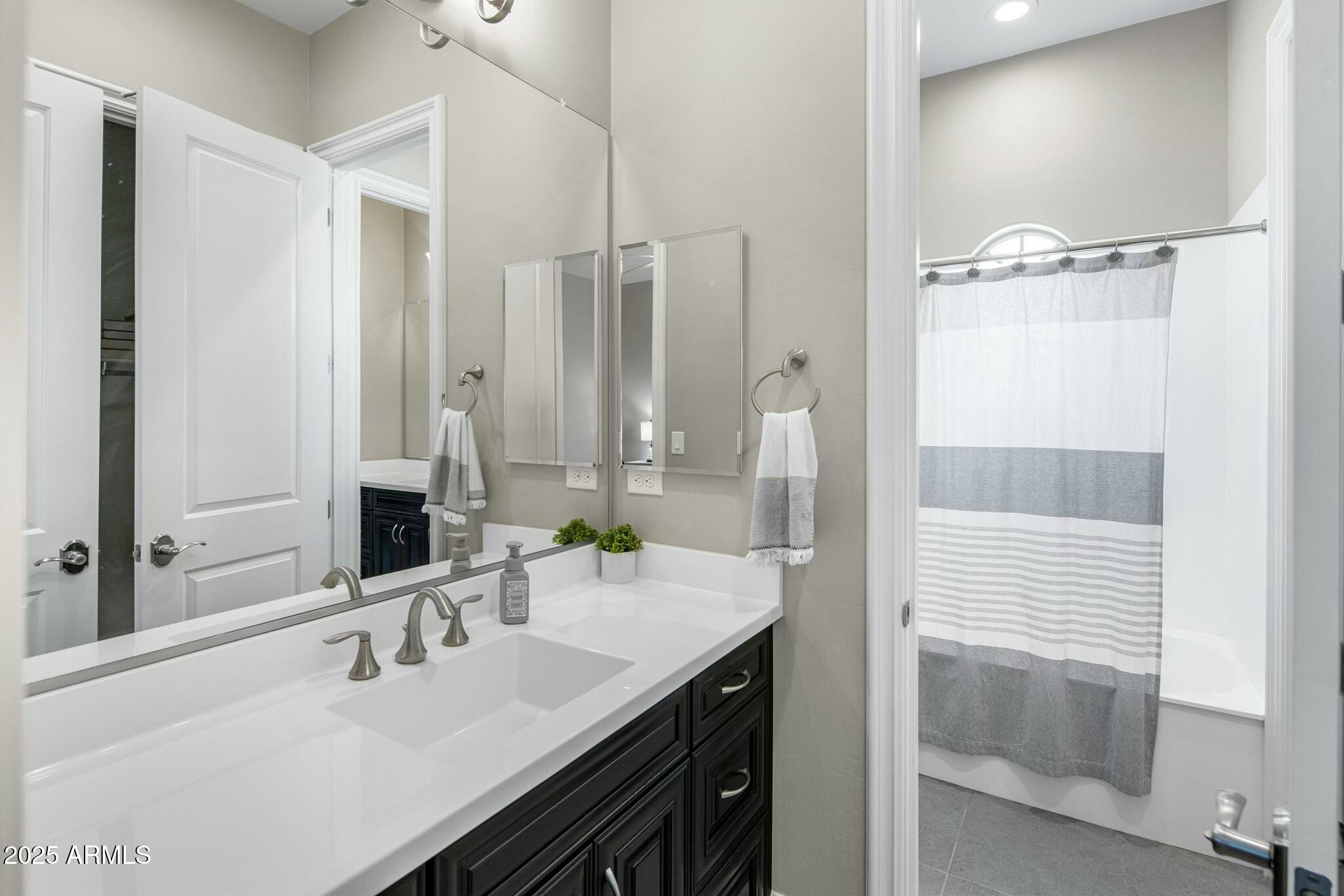 LEGACY AT FREEMAN FARMS AMD - Residential