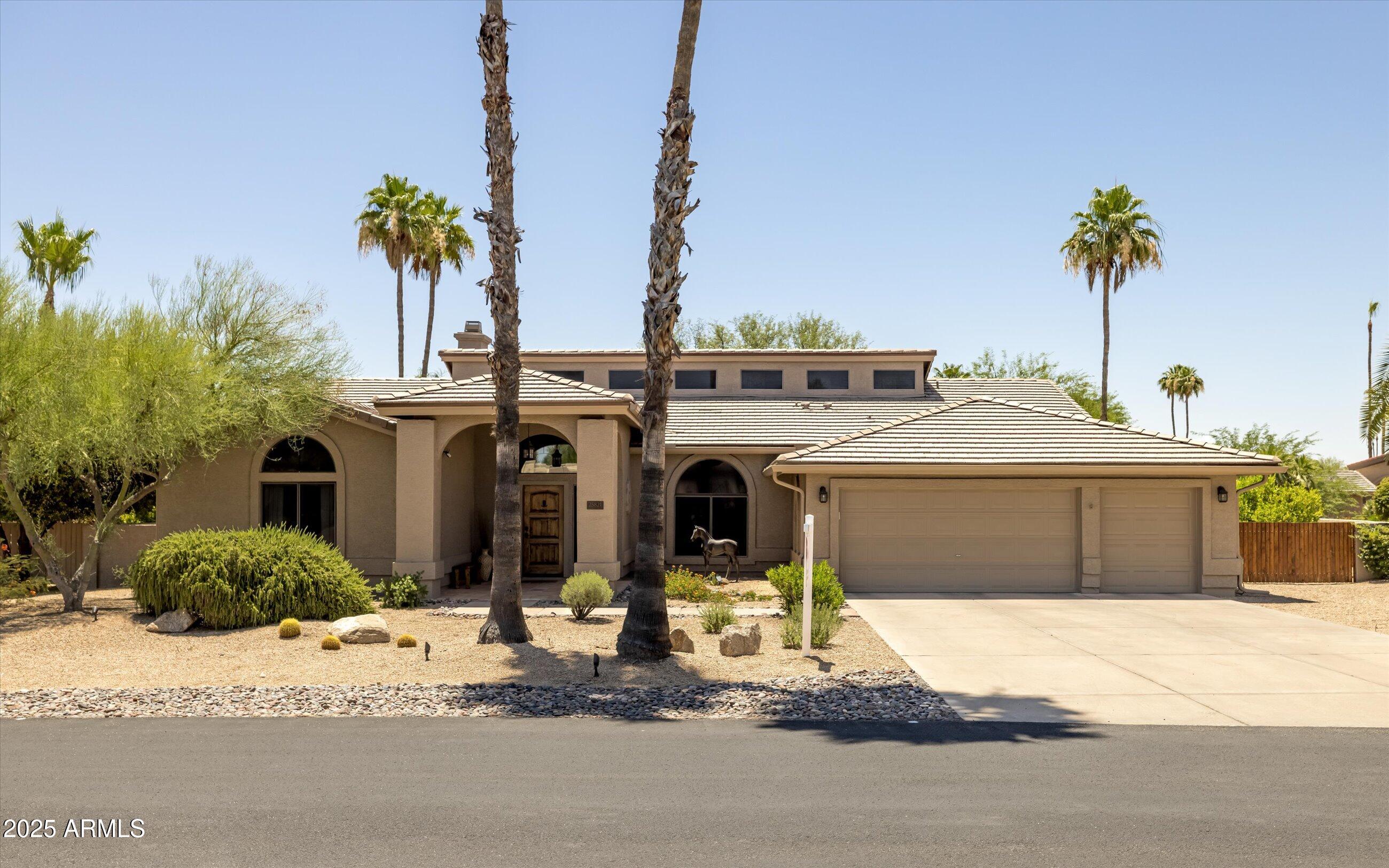 25821 N Bolero Bend