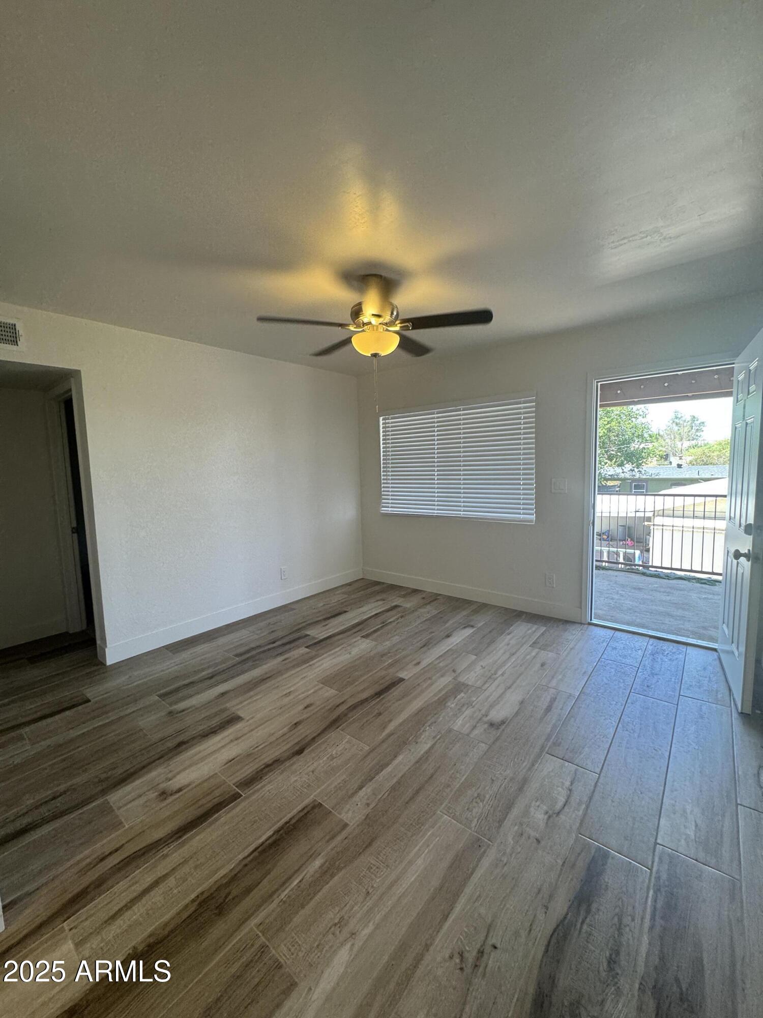 738 W PEPPER Place 4